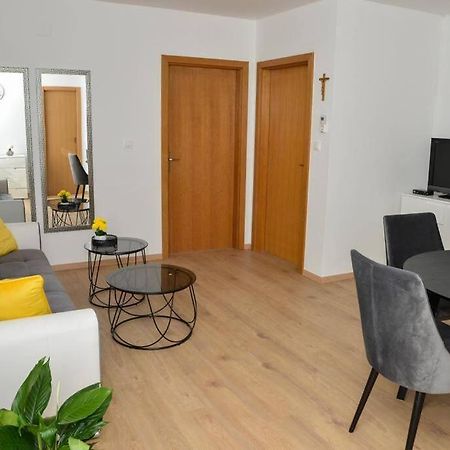 Apartment Longin Ζαντάρ Εξωτερικό φωτογραφία